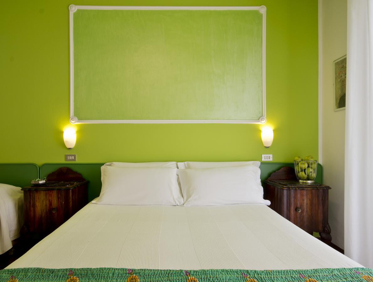 Hotel Trafalgar Rimini Extérieur photo